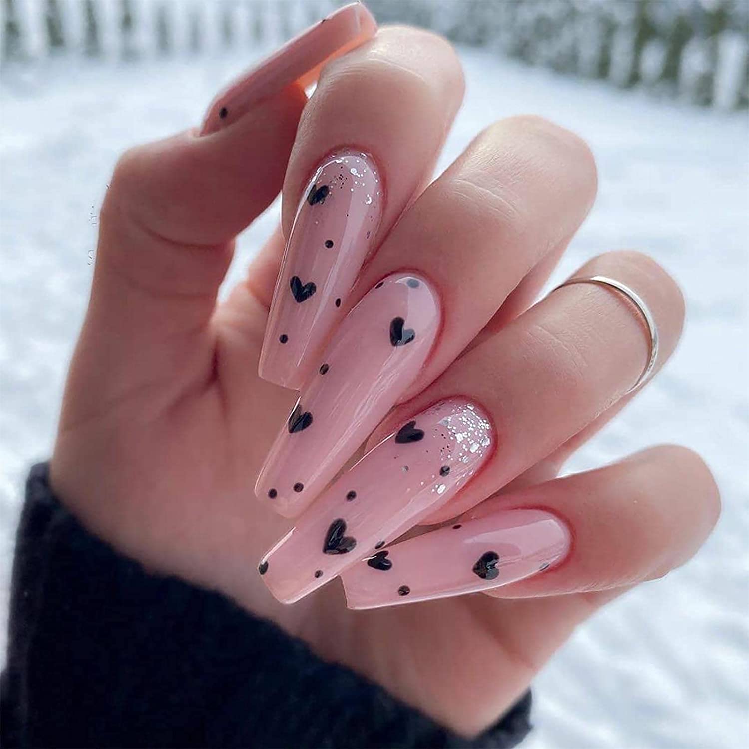 EXTRA FOR ARTIFICIAL NAILS SERVICES